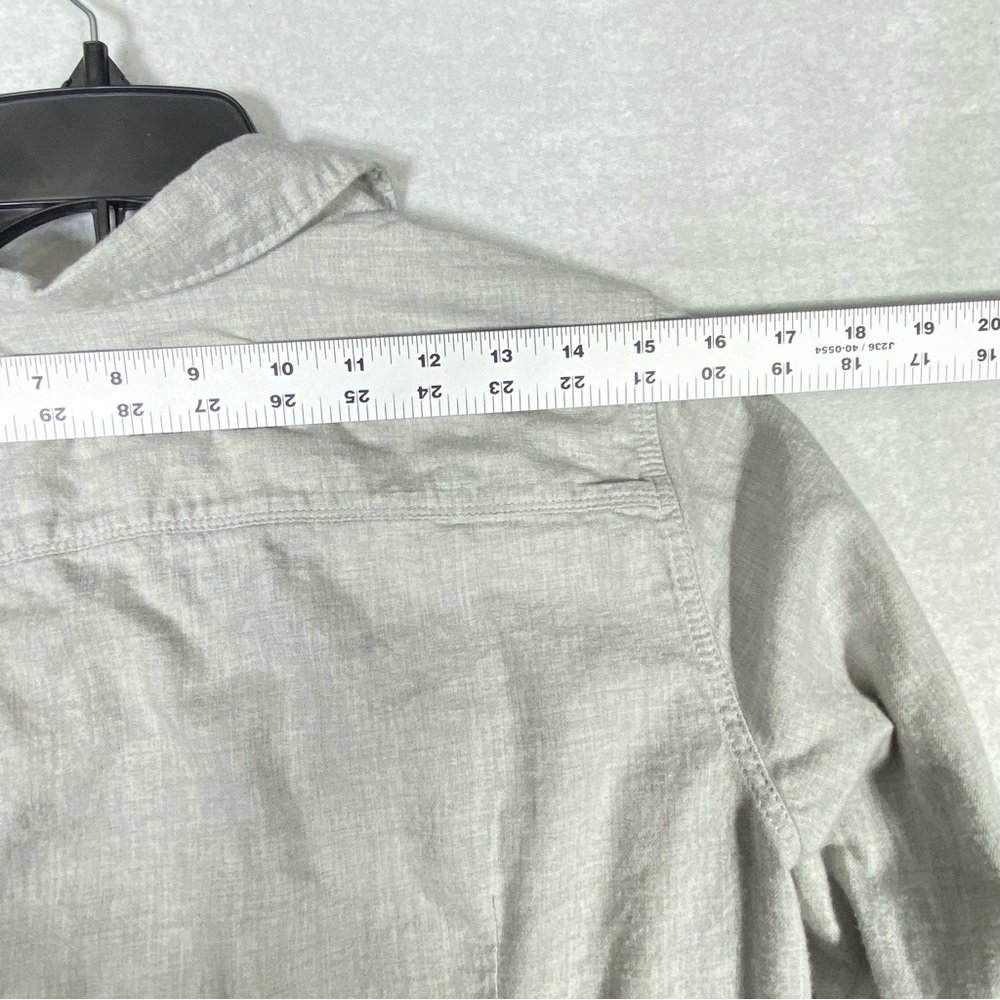 Eddie Bauer Button Down Shirt Womens PM Gray Collared Long Sleeve Pockets Casual - Picture 14 of 16